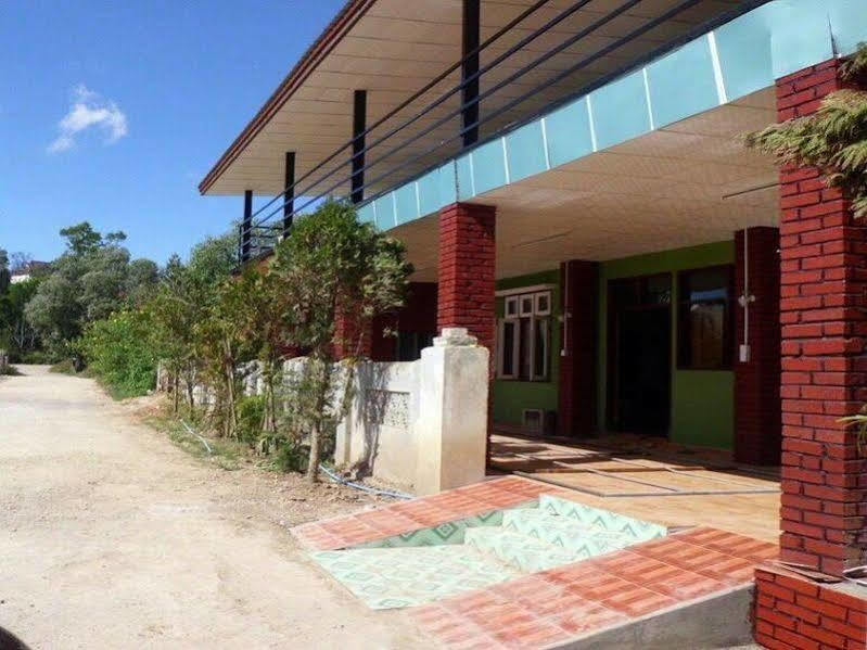 קלאו Railroad Hotel מראה חיצוני תמונה