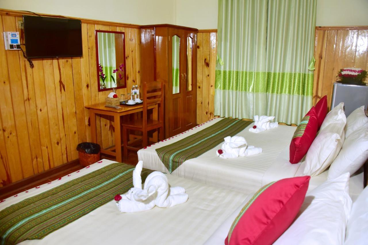 קלאו Railroad Hotel מראה חיצוני תמונה
