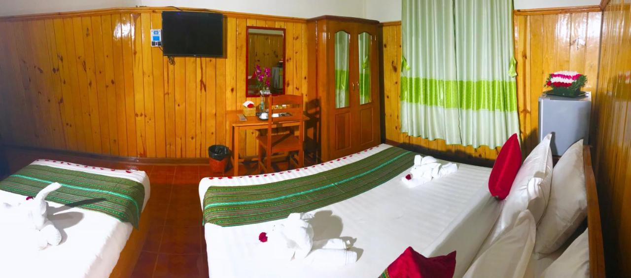 קלאו Railroad Hotel מראה חיצוני תמונה