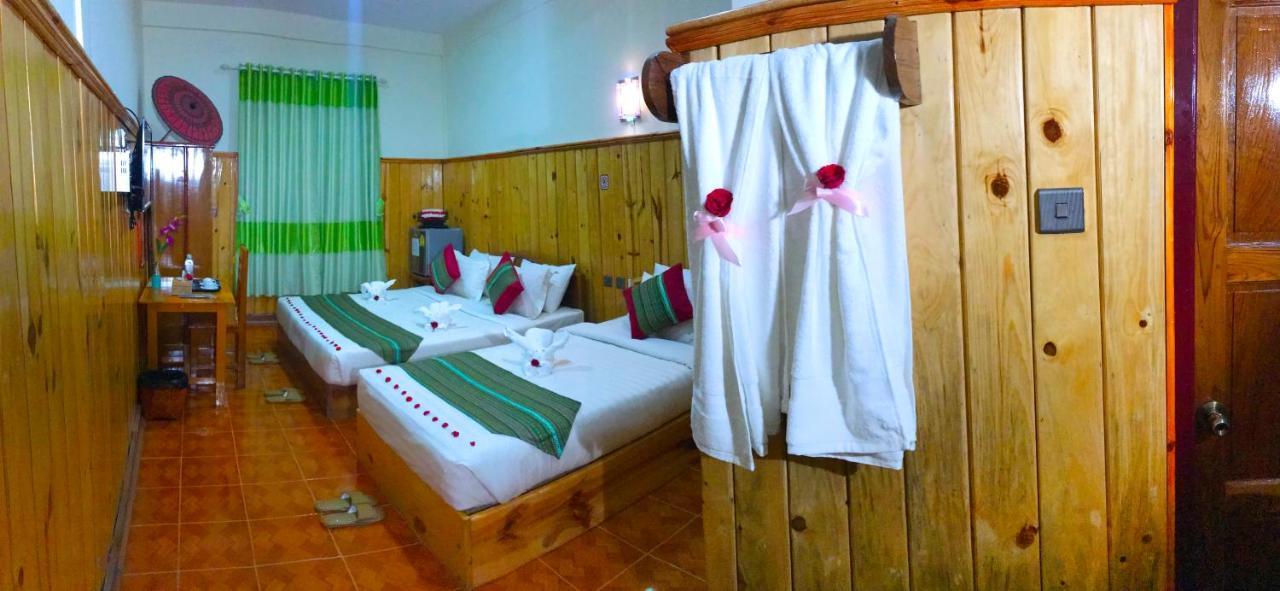 קלאו Railroad Hotel מראה חיצוני תמונה