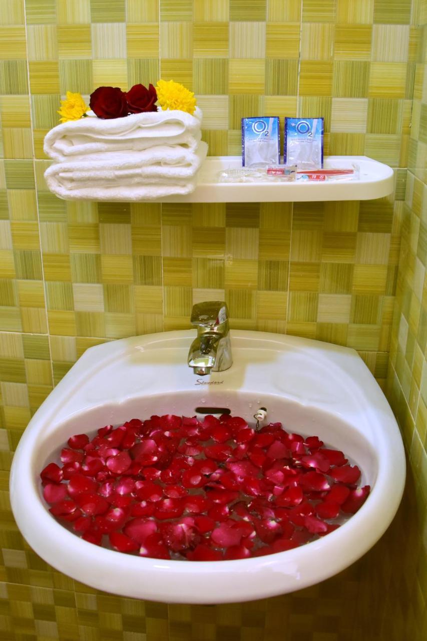 קלאו Railroad Hotel מראה חיצוני תמונה
