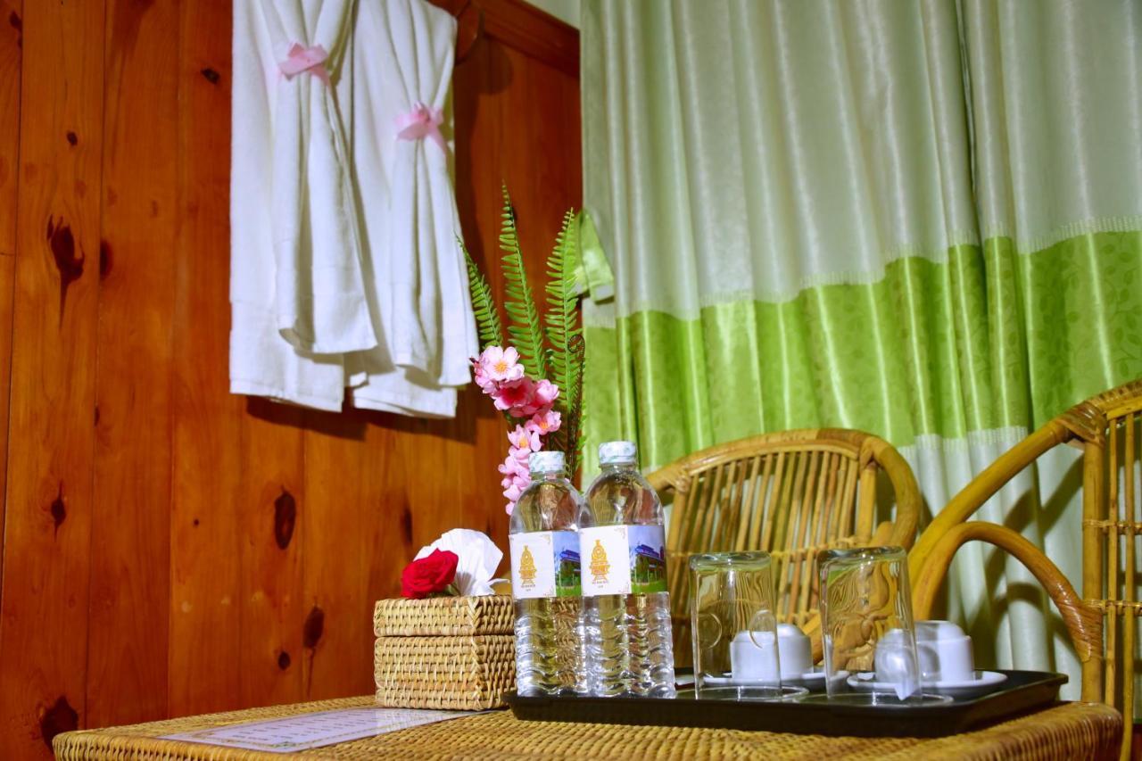 קלאו Railroad Hotel מראה חיצוני תמונה