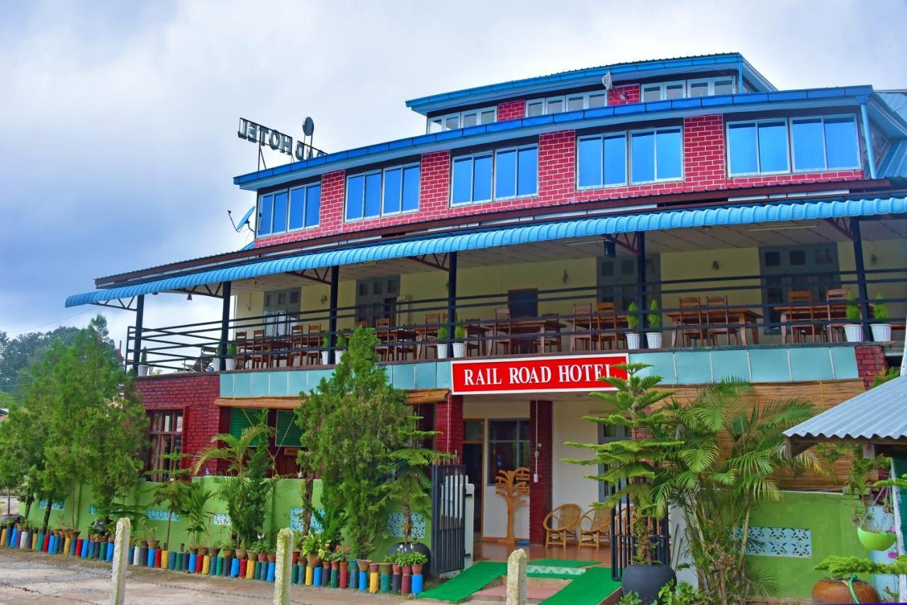 קלאו Railroad Hotel מראה חיצוני תמונה